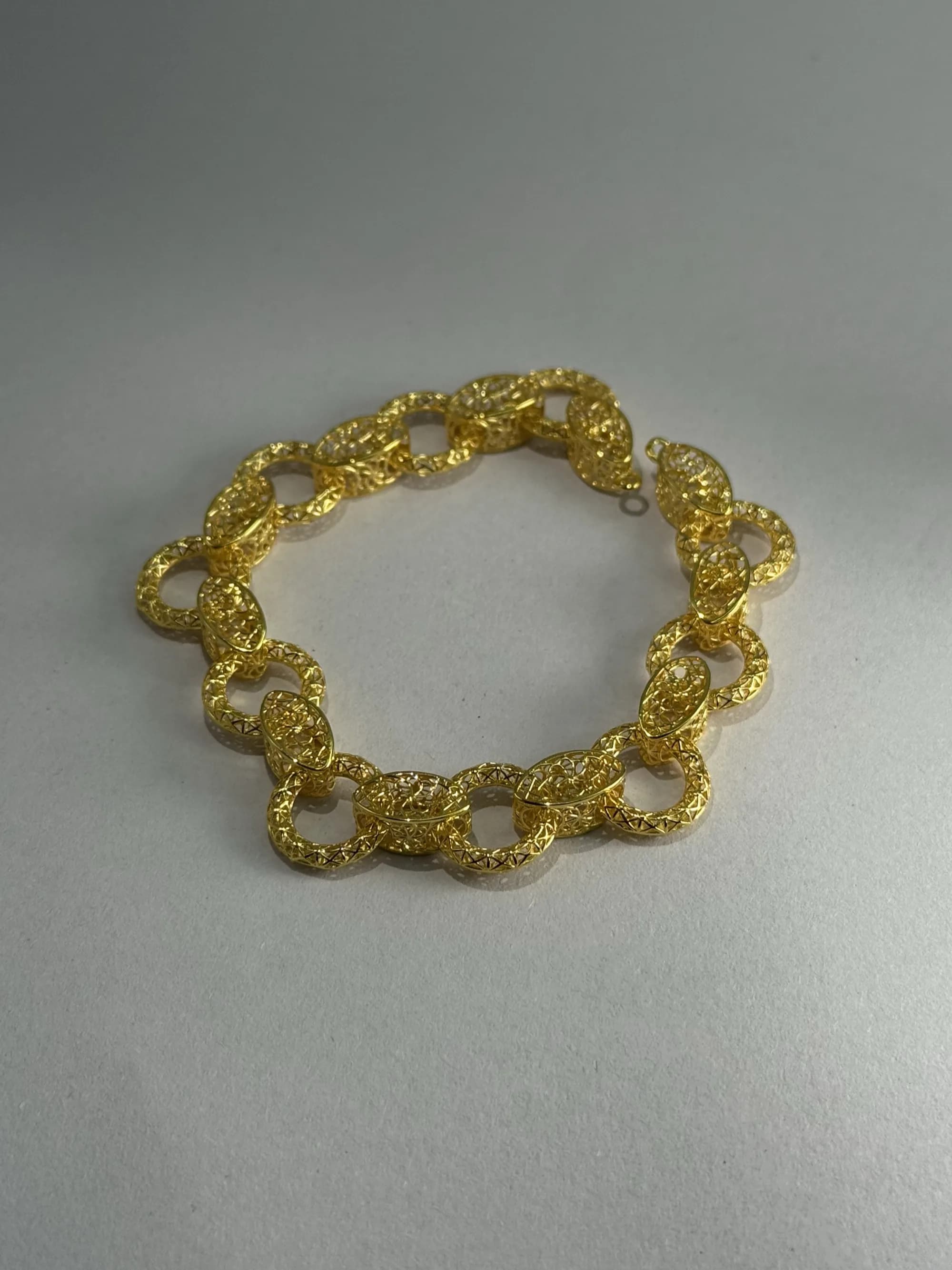 18K Gold Casting After a Humid Weekend: Master Troubleshooting Workflow for Six Surface Defects